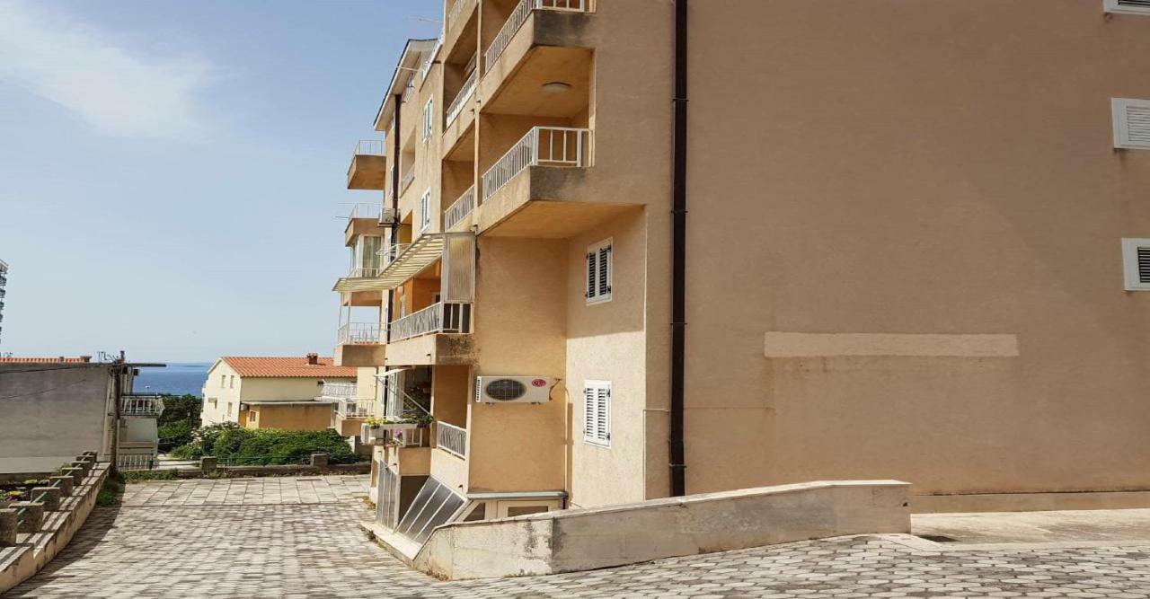 Apartman Ljubav Makarska Esterno foto